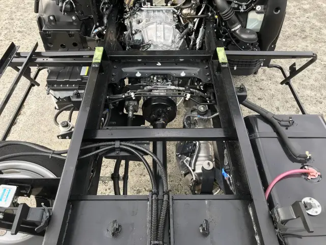 いすゞ エルフ 2RG-NPR88AM(2WD)の写真22