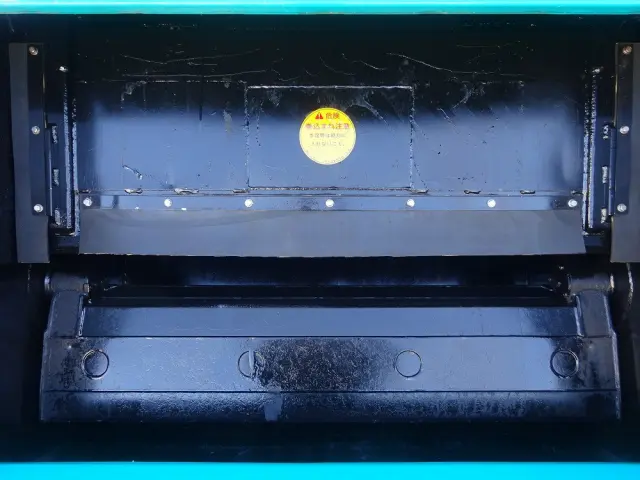 いすゞ エルフ TPG-NMR85AN(2WD)の写真15