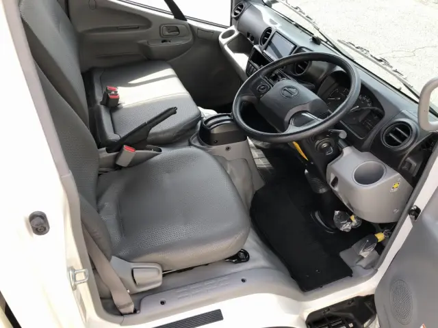 日野 デュトロ 2KG-XZC605M(2WD)の写真4
