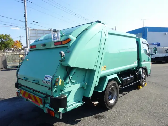 三菱 キャンター TKG-FEB90(2WD)の写真2