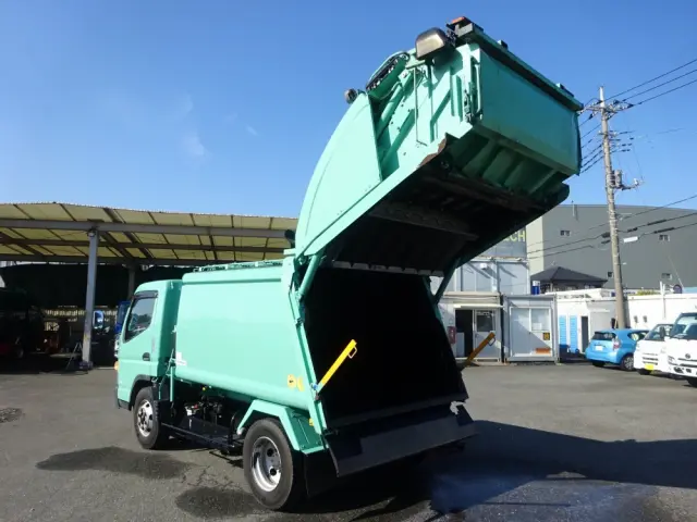 三菱 キャンター TKG-FEB90(2WD)の写真6