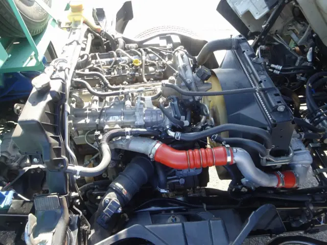 三菱 キャンター TKG-FEB90(2WD)の写真10