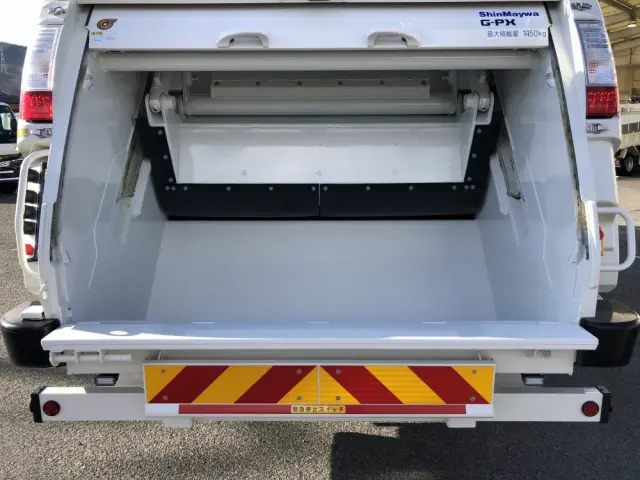 日野 レンジャー 2KG-FD2ABA(2WD)の写真13