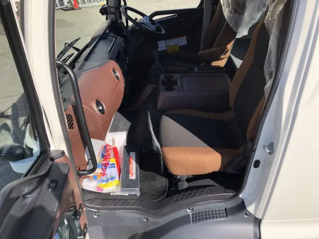 日野 レンジャー 2KG-FD2ABA(2WD)の写真34