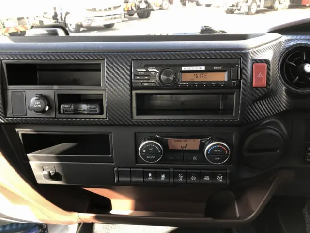 日野 レンジャー 2KG-FD2ABA(2WD)の写真38