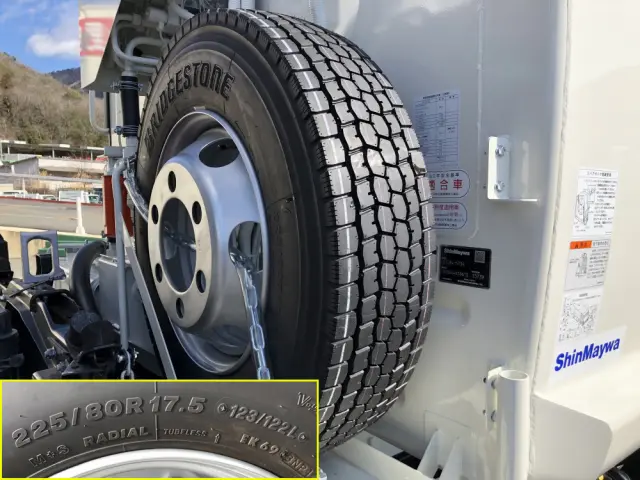 日野 レンジャー 2KG-FD2ABA(2WD)の写真45