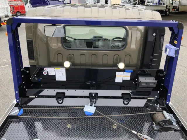 いすゞ エルフ 2RG-NPR88AM(2WD)の写真13