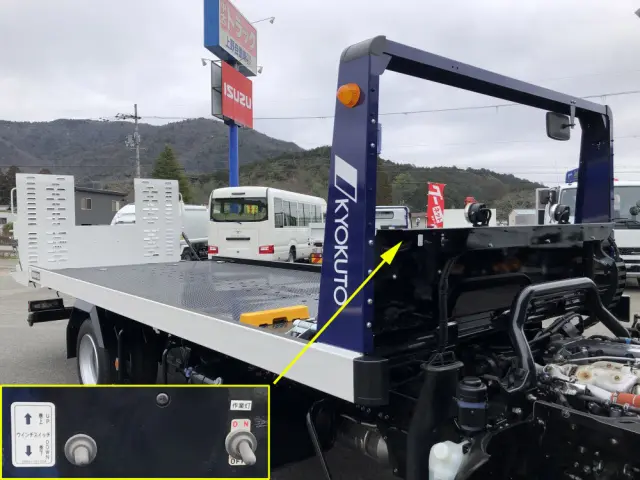 いすゞ エルフ 2RG-NPR88AM(2WD)の写真17