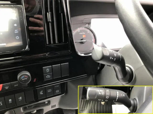 いすゞ エルフ 2RG-NPR88AM(2WD)の写真38