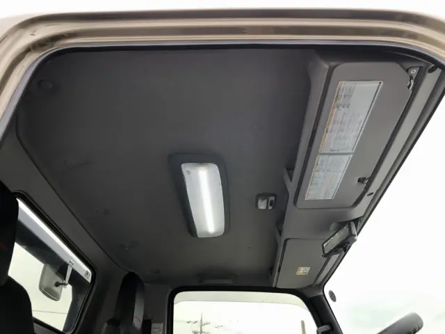 いすゞ エルフ 2RG-NPR88AM(2WD)の写真43