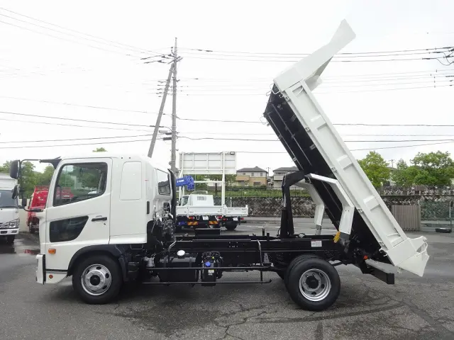 日野 レンジャー 2KG-FD2ABA(2WD)の写真7