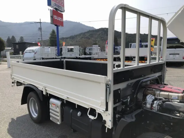 日野 デュトロ 2KG-XZC605M(2WD)の写真20