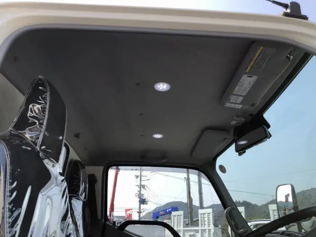日野 デュトロ 2KG-XZC605M(2WD)の写真43