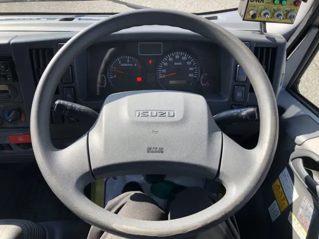 いすゞ エルフ TPG-NMR85N(2WD)の写真36