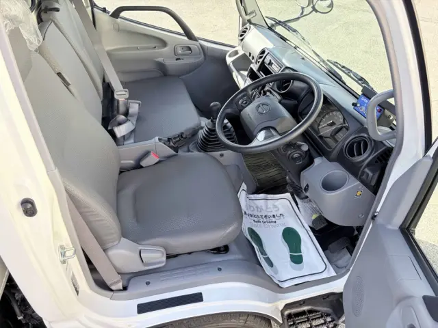 日野 デュトロ 2KG-XZU605X(2WD)の写真4