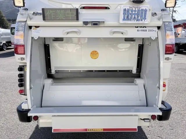 日野 デュトロ 2KG-XZU605X(2WD)の写真13