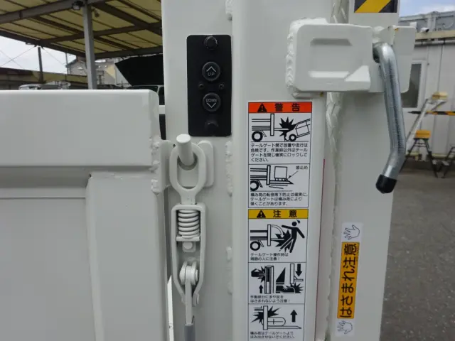 日野 デュトロ 2KG-XZU605M(2WD)の写真19