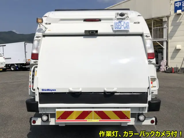 いすゞ フォワード 2PG-FRR90S2(2WD)の写真3