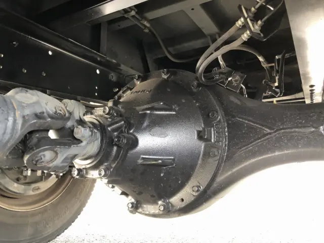 いすゞ フォワード 2PG-FRR90S2(2WD)の写真31