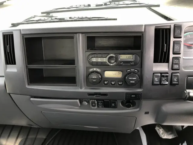 いすゞ フォワード 2PG-FRR90S2(2WD)の写真39
