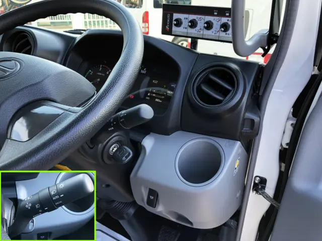 日野 デュトロ 2KG-XZU605X(2WD)の写真40