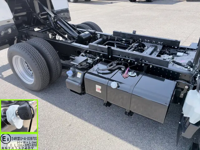 いすゞ エルフ 2RG-NKR88AT(2WD)の写真27