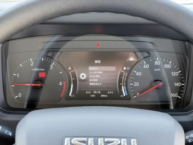 いすゞ エルフ 2RG-NKR88AT(2WD)の写真48