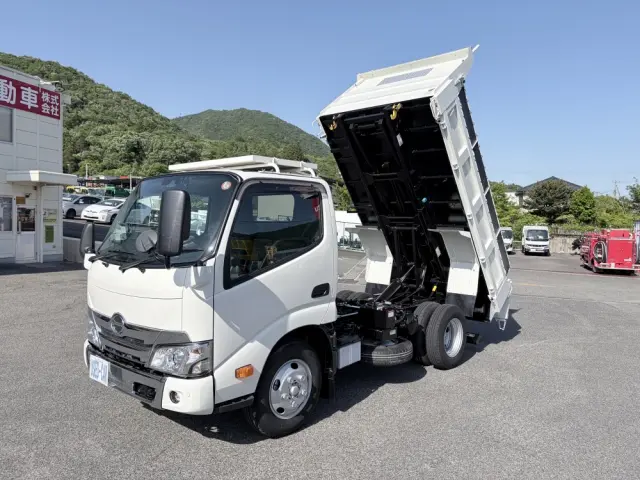 日野 デュトロ 2KG-XZU600T(2WD)の写真1