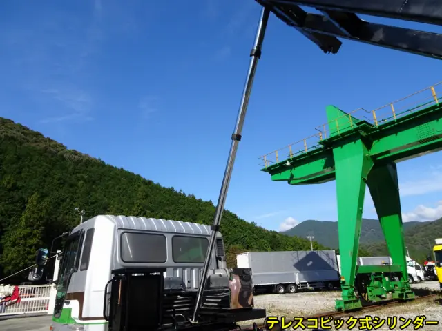 日野 プロフィア KL-FQ2PRHA(6x4)の写真15