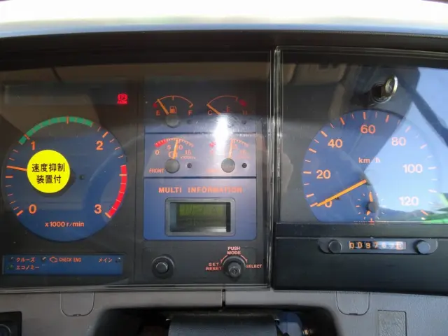 日野 プロフィア KL-FQ2PRHA(6x4)の写真47