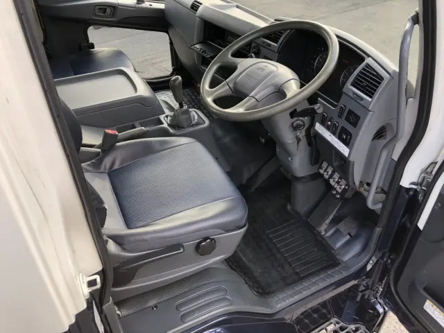 三菱 ファイター SKG-FK71F(2WD)の写真4