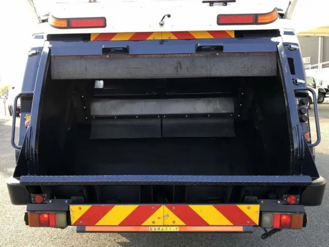 三菱 ファイター SKG-FK71F(2WD)の写真12