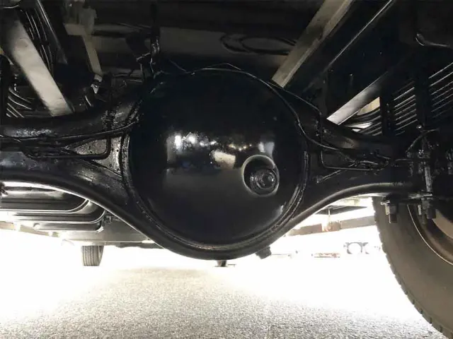 いすゞ フォワード 2RG-FRR90S2(2WD)の写真9