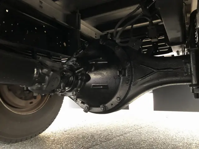 いすゞ フォワード 2RG-FRR90S2(2WD)の写真30