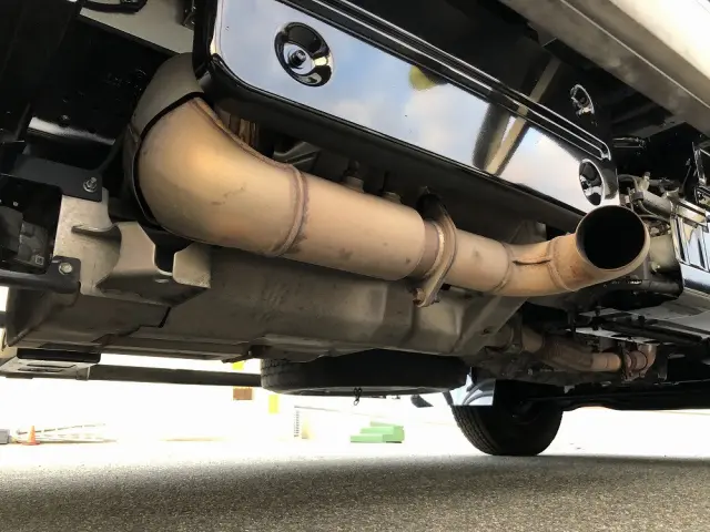 いすゞ フォワード 2RG-FRR90S2(2WD)の写真32