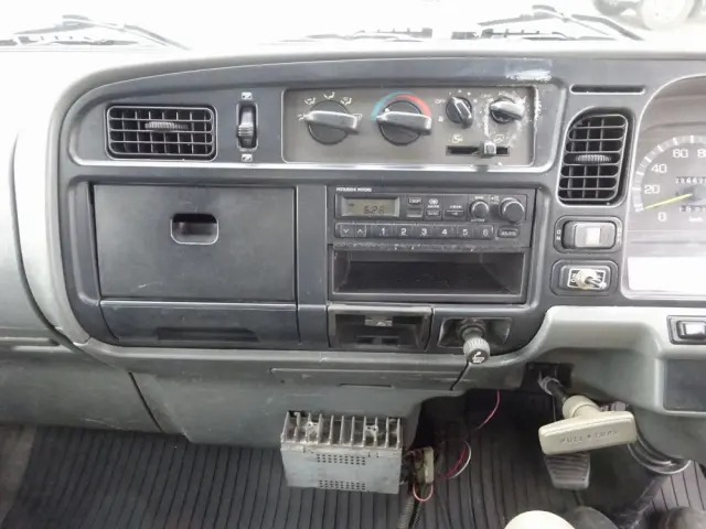 三菱 キャンター KK-FE53EB改(2WD)の写真38