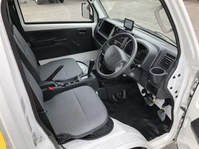 スズキ キャリイ EBD-DA16T(2WD)の写真4