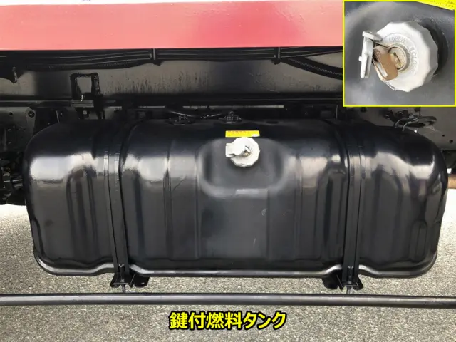 いすゞ エルフ PB-NKR81N(2WD)の写真46