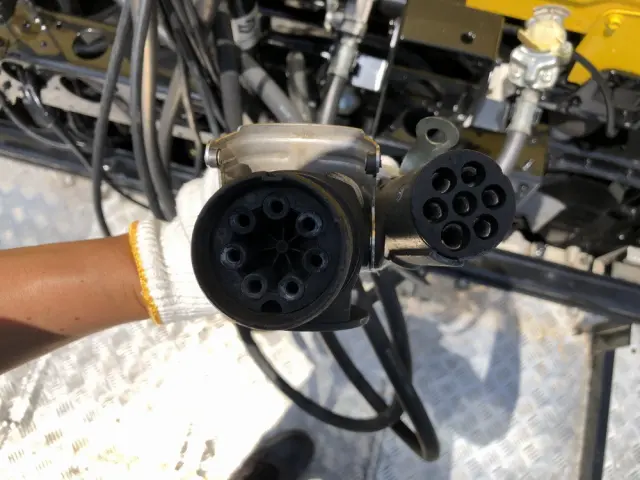 UD クオン 2RG-GK5DAB(2WD)の写真22