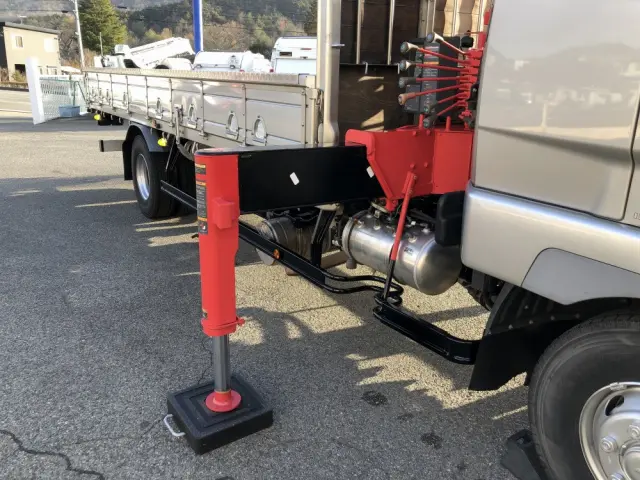 三菱 ファイター TKG-FK64F(2WD)の写真13