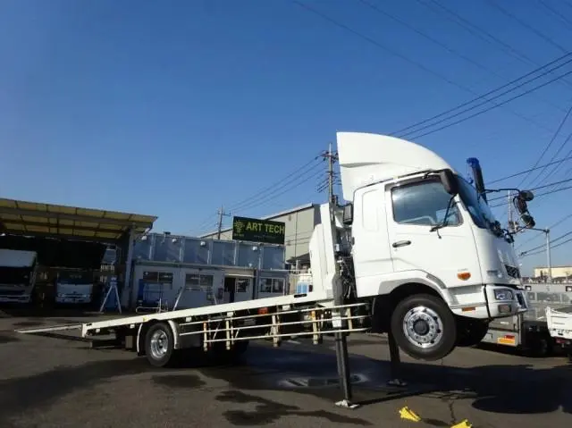 三菱 ファイター QKG-FK65FZ(2WD)の写真2