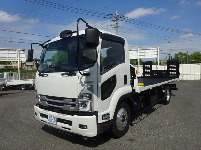 いすゞ フォワード 2RG-FRR90S2(2WD)の写真1