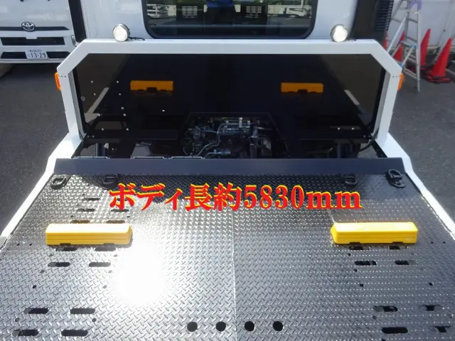 いすゞ フォワード 2RG-FRR90S2(2WD)の写真14