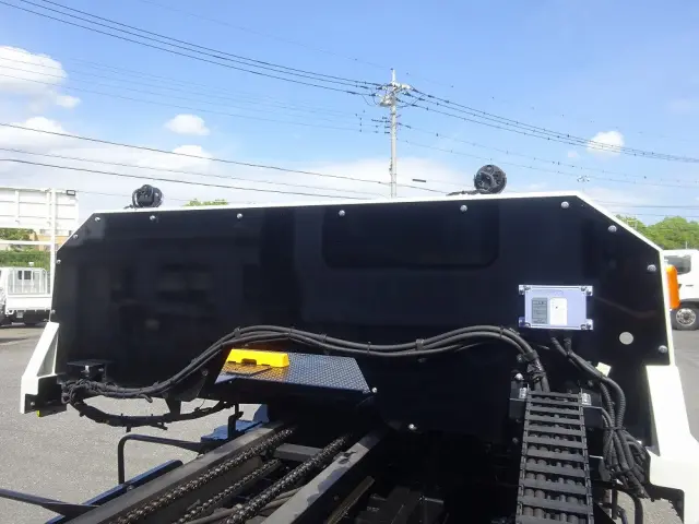 いすゞ フォワード 2RG-FRR90S2(2WD)の写真17