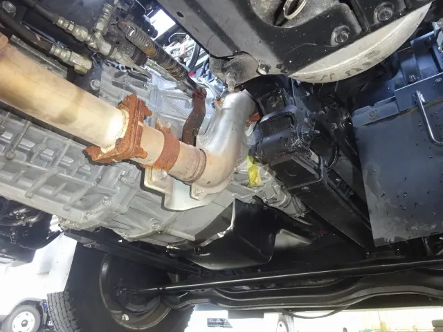 いすゞ フォワード 2RG-FRR90S2(2WD)の写真25