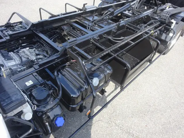 いすゞ フォワード 2RG-FRR90S2(2WD)の写真31