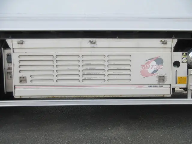日野 プロフィア LKG-FR1EXBG(6x2)の写真22