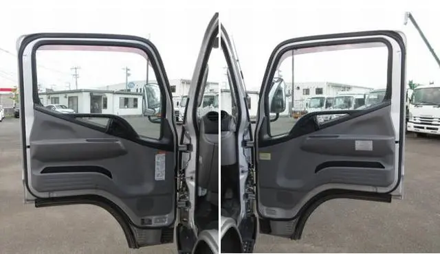 三菱 キャンター TPG-FEA50(2WD)の写真28