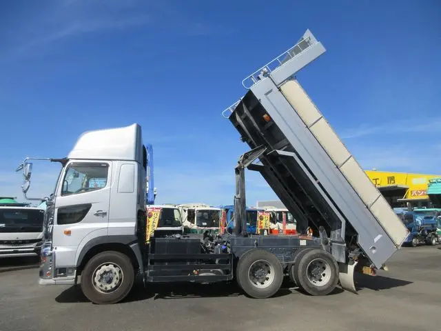 日野 プロフィア 2DG-FS1EGA(6x4)の写真12