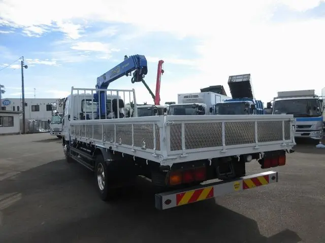 三菱 ファイター QKG-FK62FZ(2WD)の写真2